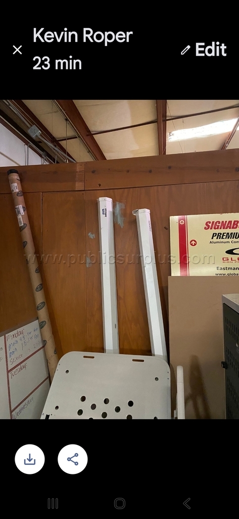 92" Motorized projection screen-Hugo — photo 1