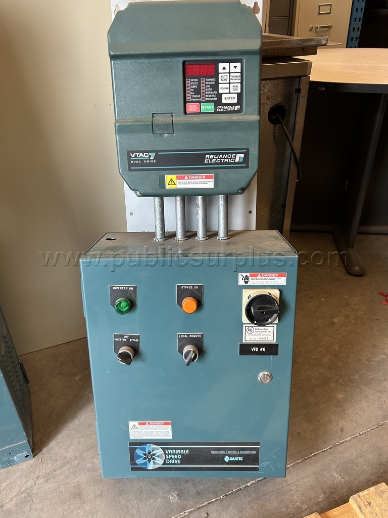 Reliance VTAC7 HVAC Drive 10H4160-P12300 10HP 460V 3 Phase — photo 1