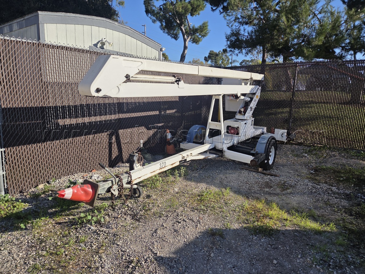Hidro-Grubert BL12-T Personnel Lift — photo 1