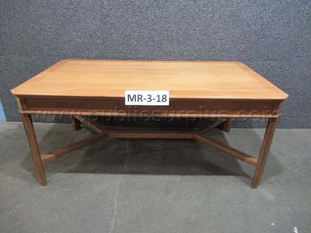 TABLE ~ MR-3-18 — photo 1