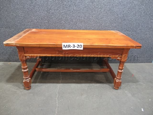 TABLE ~ MR-3-20 — photo 1