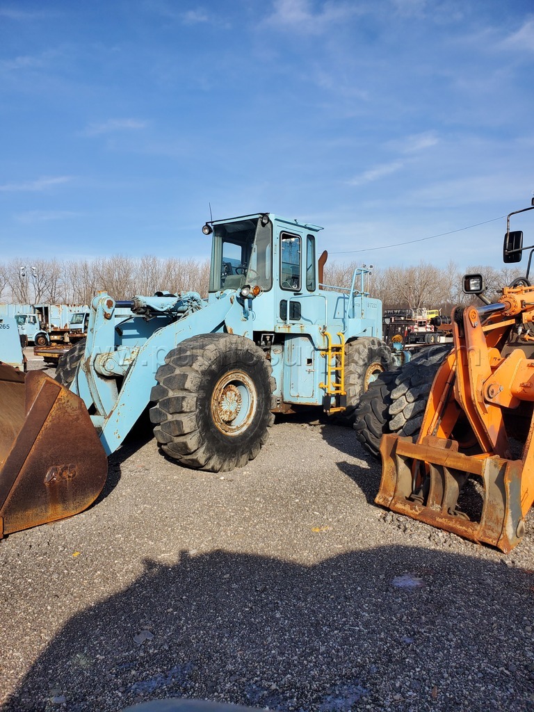 2001 HYUNDAI HL760 FRONT END LOADER — photo 1
