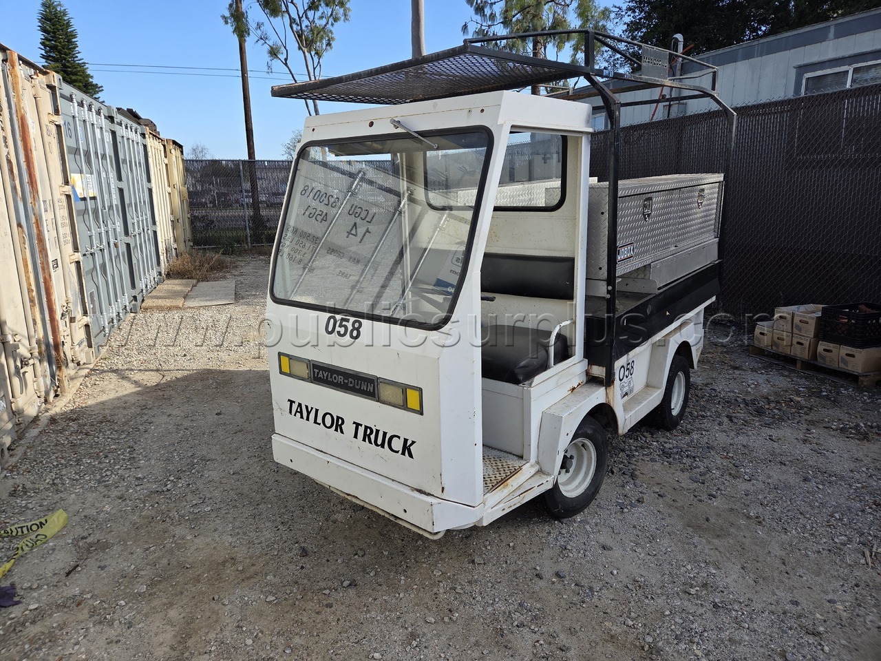 2003 Taylor Dunn B2-48-TT Electric Cart VE058 — photo 1