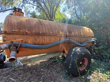 Lot 75 - Pearson Brothers, Tank Vacuum Pump Cleaning Plumibng Systems — photo 1