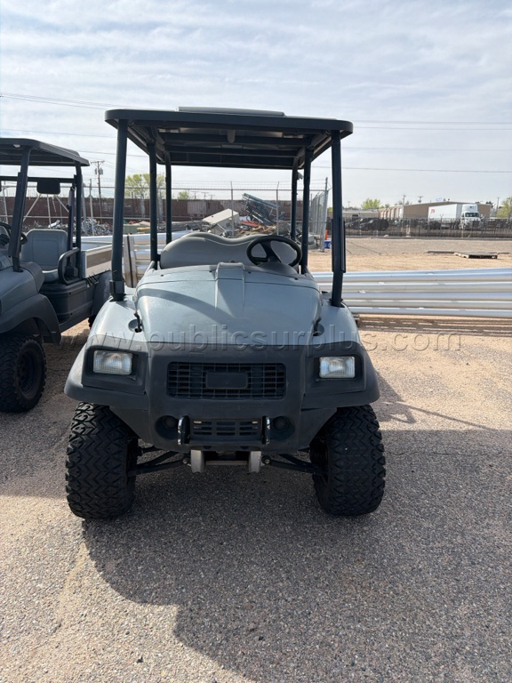 2010 CLUB CAR CARRYALL 295 SE 4X4 — photo 1