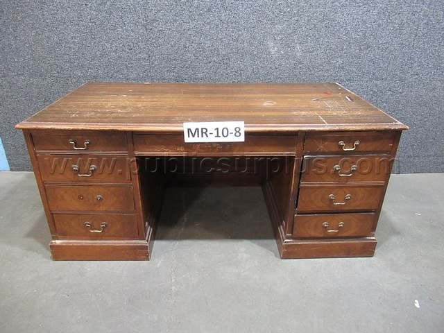 DESK ~ MR-10-8 — photo 1