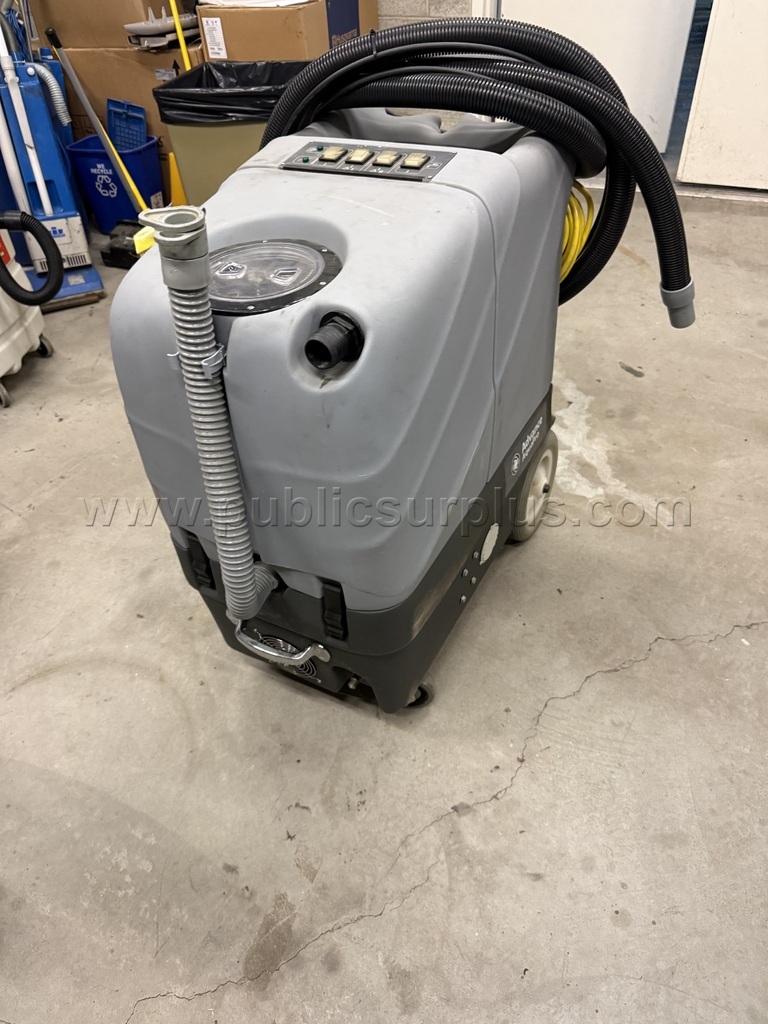 Advance Aqua Pro H Carpet Extractor — photo 1