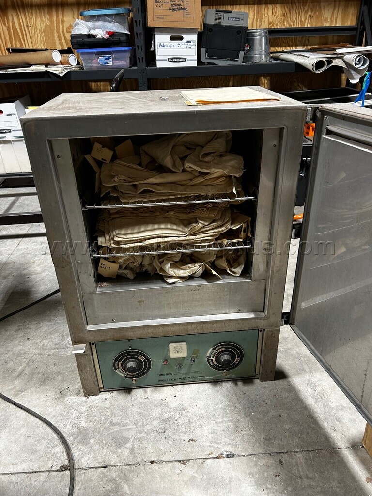 Lab Oven, Blue M Model 0V-510A-2 (W26-21051) [Ona, Florida] DD — photo 1