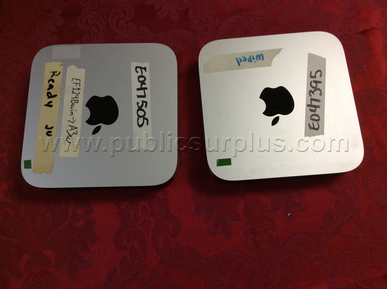 LOT OF(2) APPLE MAC MINI - SOLD AS IS - 360 — photo 1
