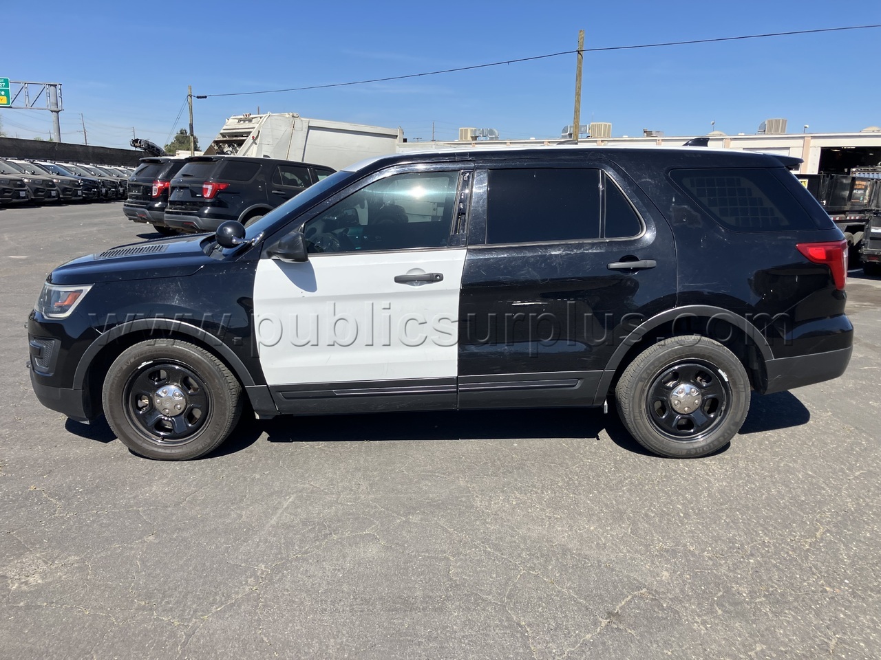 2016 Ford Interceptor SUV - 31635 — photo 1