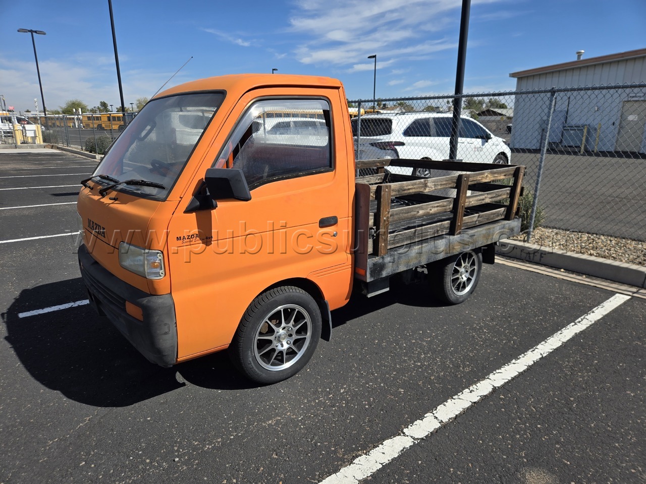 USED MAZDA MINI TRUCK — photo 1