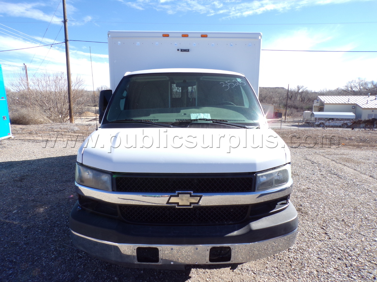 2014 CHEVROLET EXPRESS G4500 — photo 1