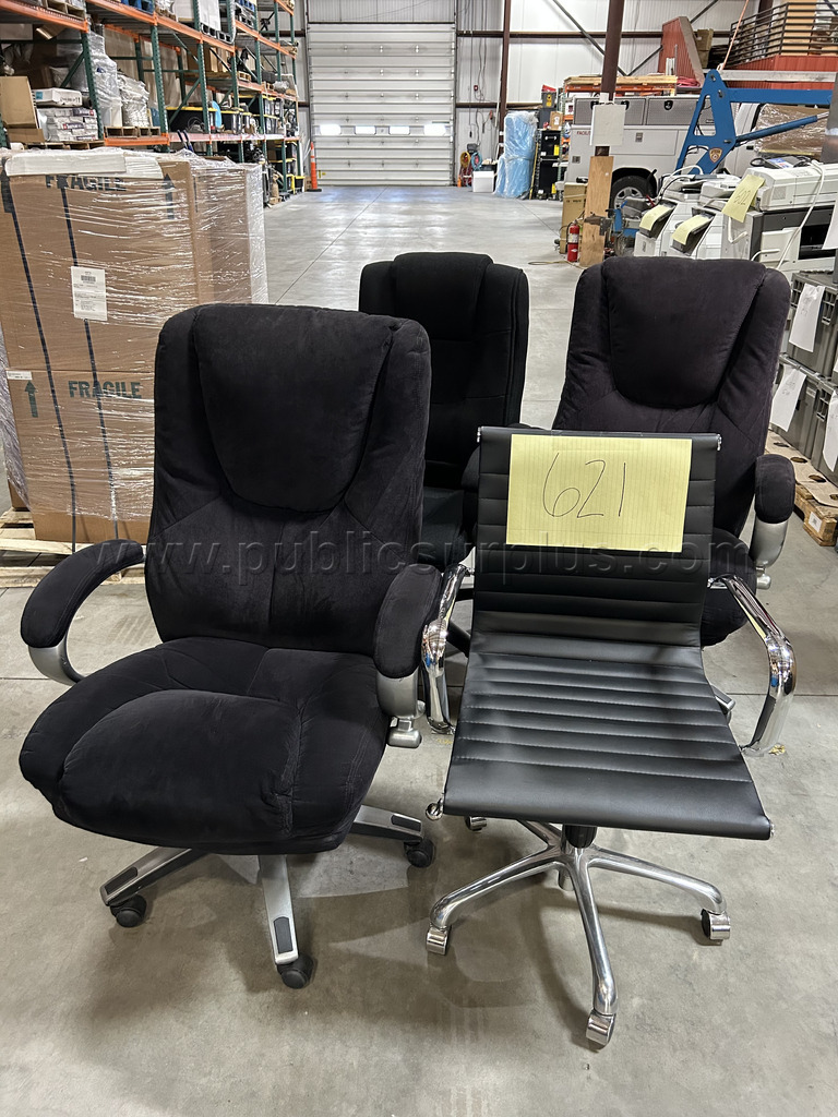 Lot 621	Rolling Office Chairs — photo 1