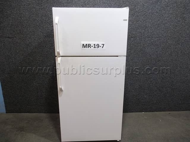 REFRIGERATOR ~ MR-19-7 — photo 1