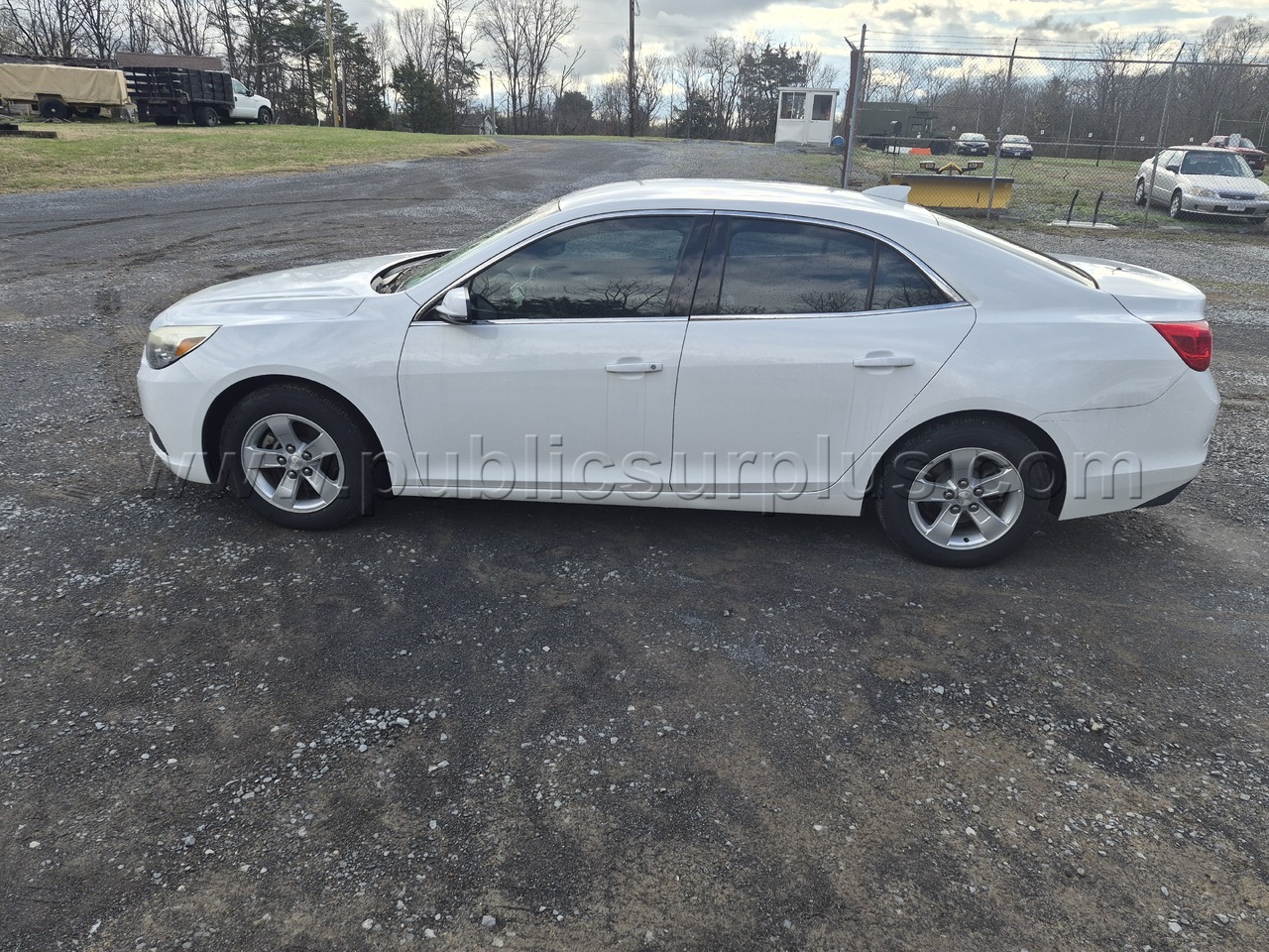 2016 Chevrolet Malibu — photo 1