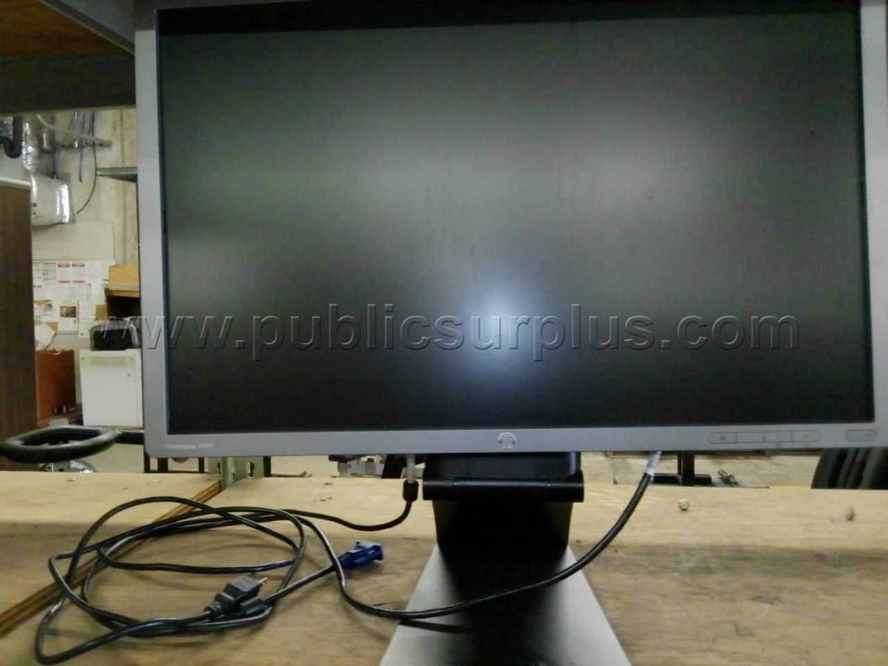HP Monitor 24" ~ IA-25287 — photo 1