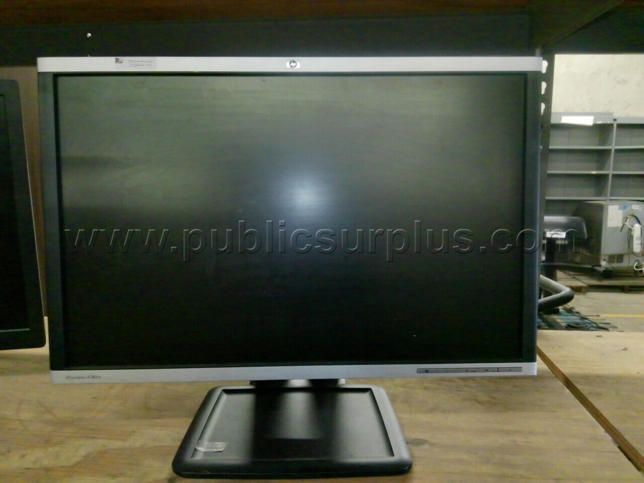 HP Monitor 24" ~ IA-25288 — photo 1
