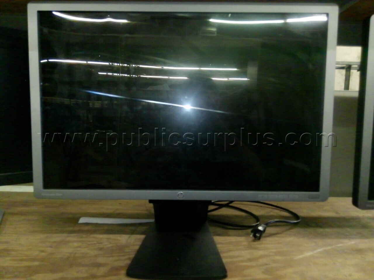 HP Monitor 24" ~ IA-25294 — photo 1