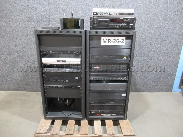 AV SYSTEM/CABINET ~ MR-26-2 — photo 1