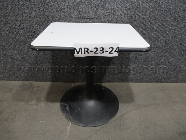 TABLE ~ MR-23-24 — photo 1