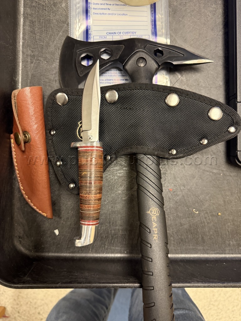 AXE AND KNIFE — photo 1