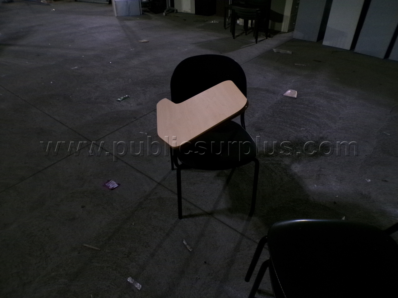 Student Desk — photo 1