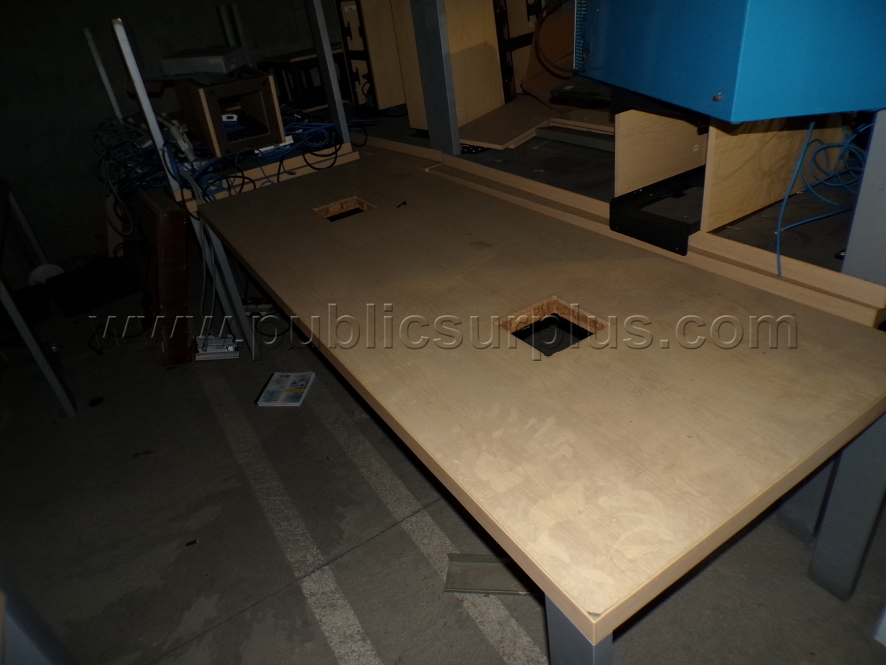 Computer Tables — photo 1