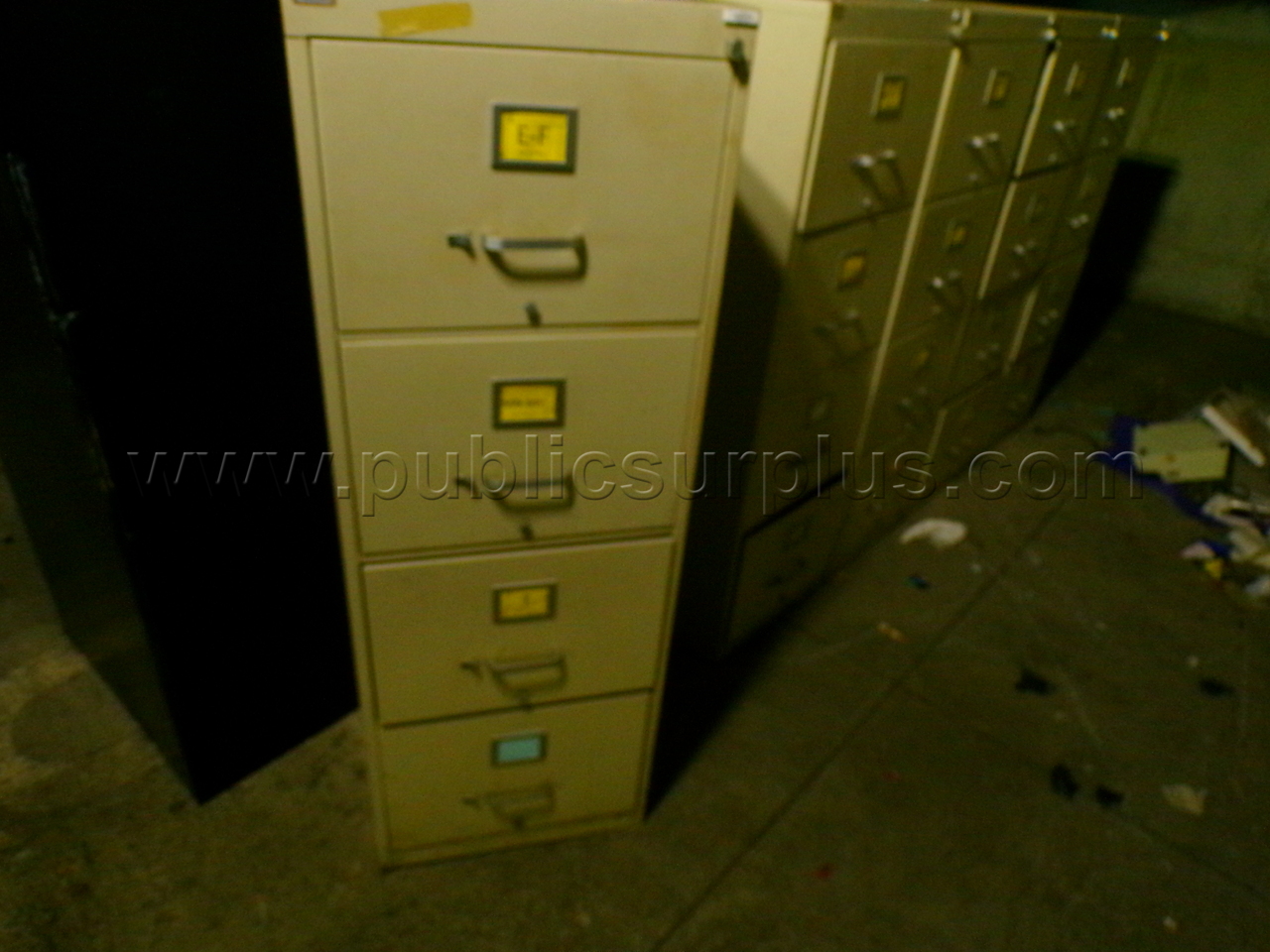 File Cabinets — photo 1