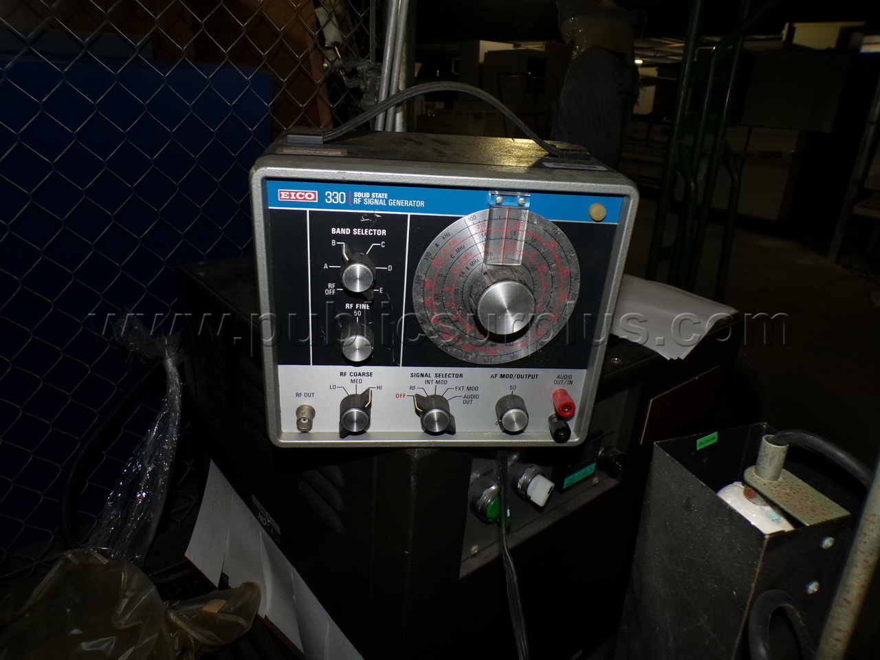 Signal Generators & Voltage Meters — photo 1