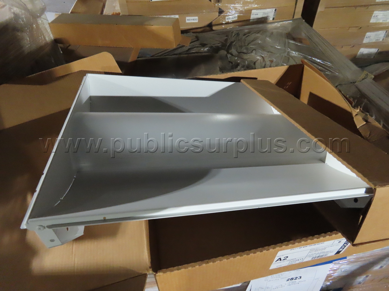 Light Fixtures — photo 1