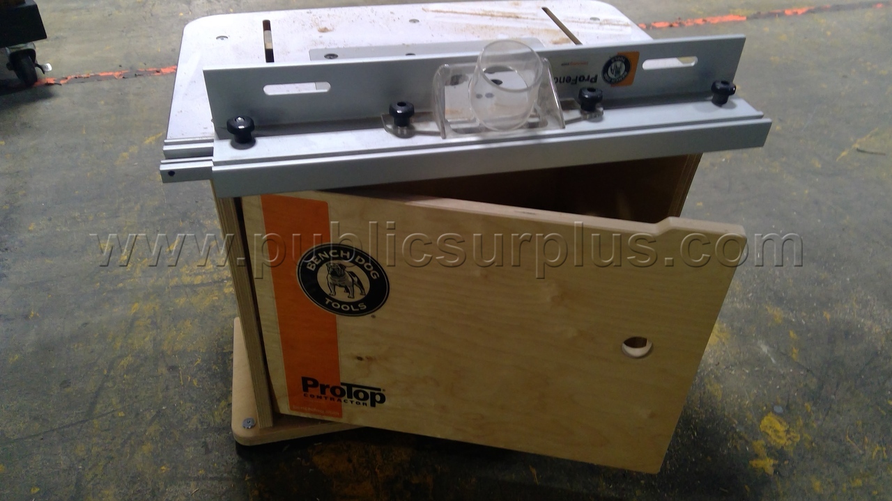 Router table — photo 1