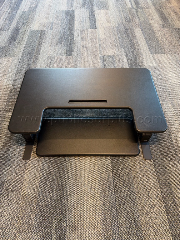 Stand up Desk — photo 1