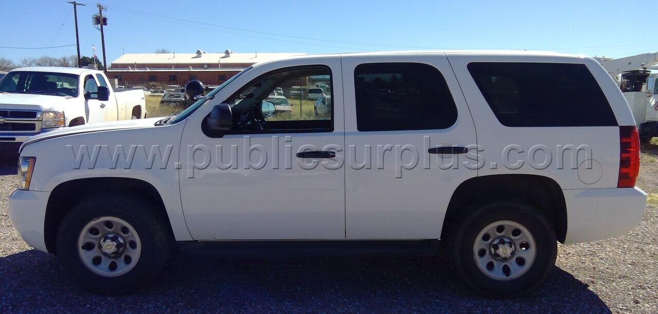 2013 Chevrolet Tahoe 4WD — photo 1