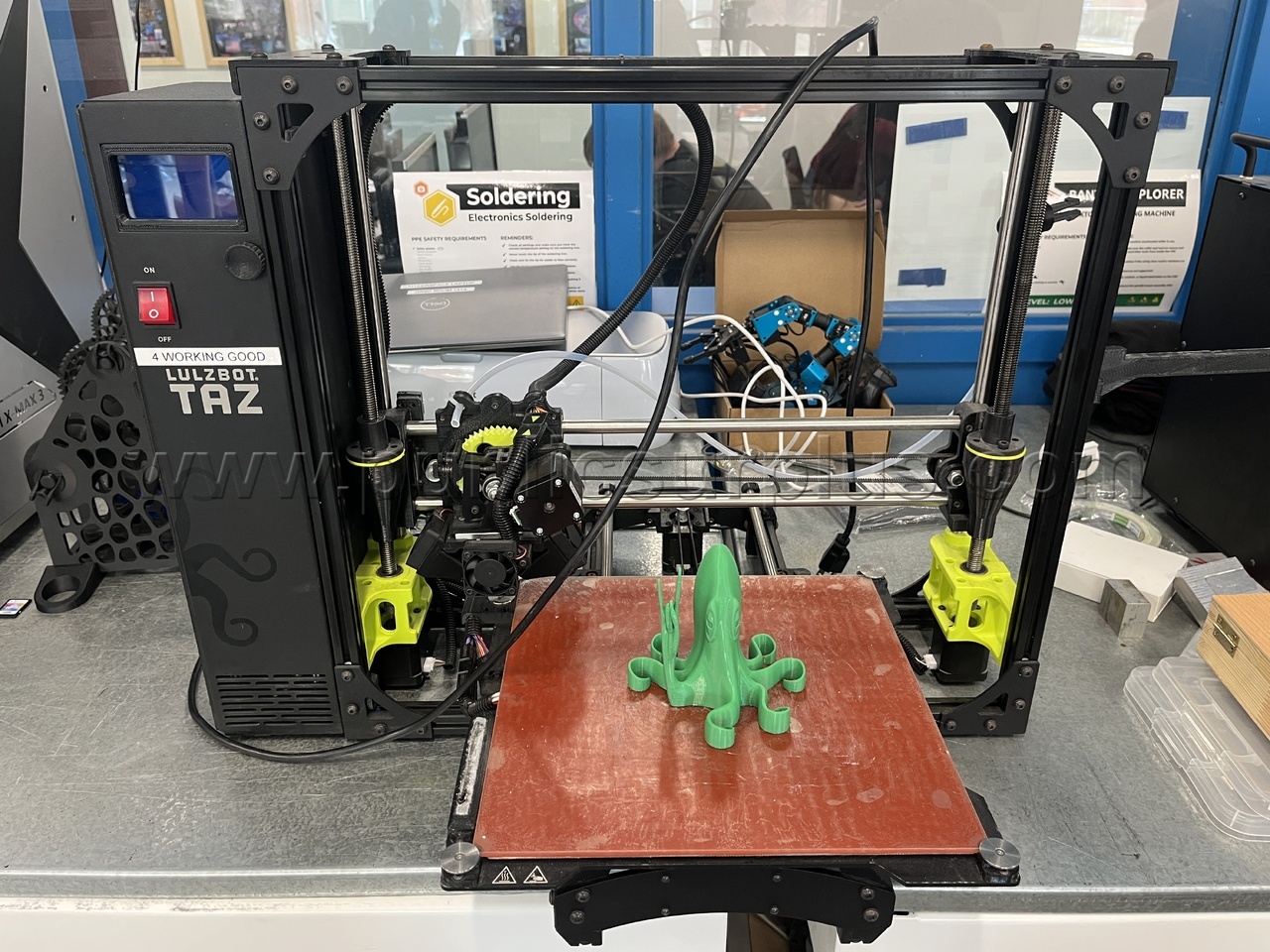 Lulzbot TAZ 6 3D Printer (26634) — photo 1