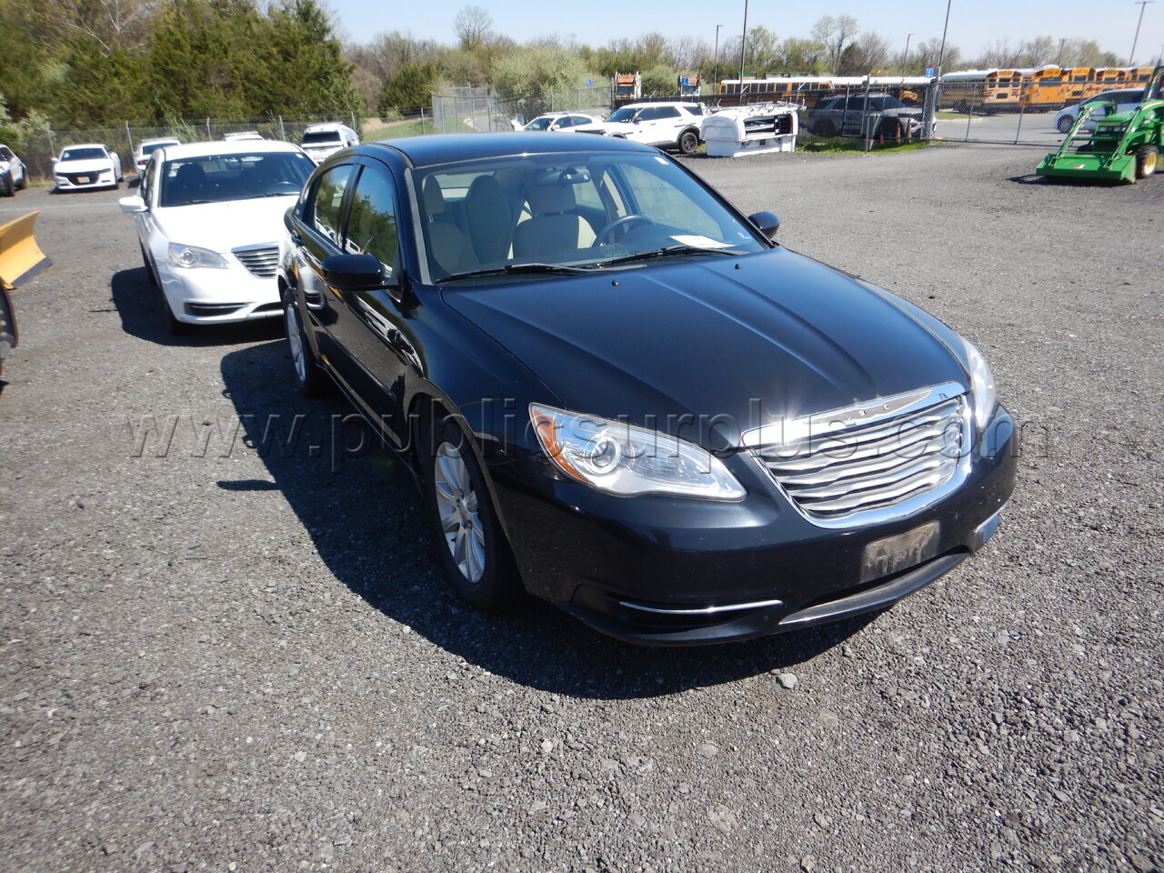 2013 CHRYSLER 200 TOURING FWD — photo 1