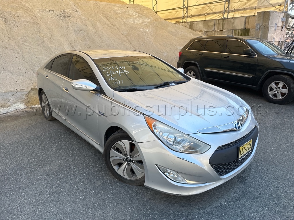 2013 Hyundai Sonata Hybrid — photo 1