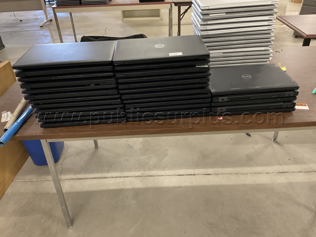 Dell Laptop Computers (Lot of 29) #028 — photo 1
