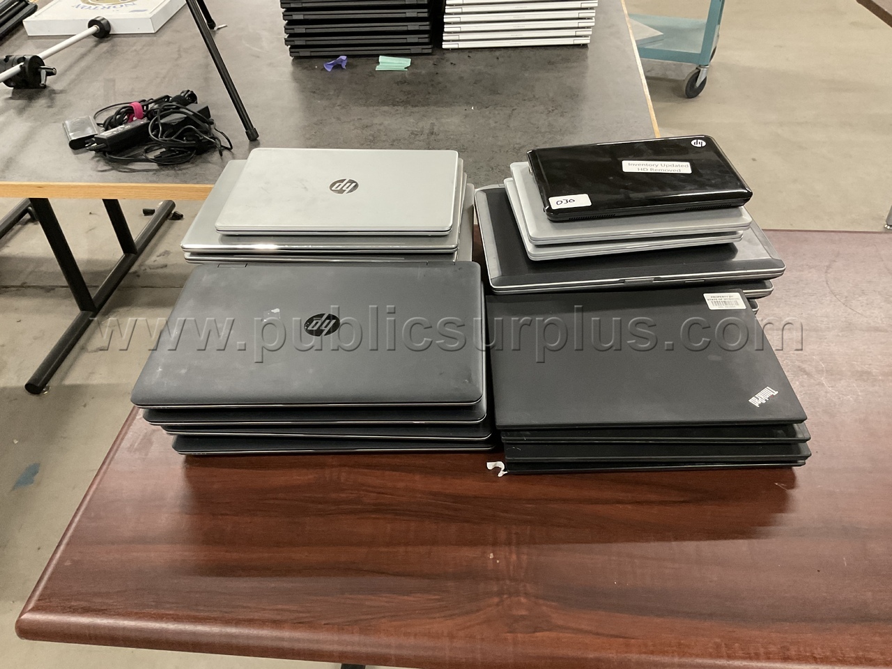 Laptop Computers (Lot of 21) #030 — photo 1