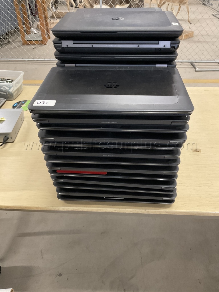 HP Laptop Computers (Lot of 40) #031 — photo 1