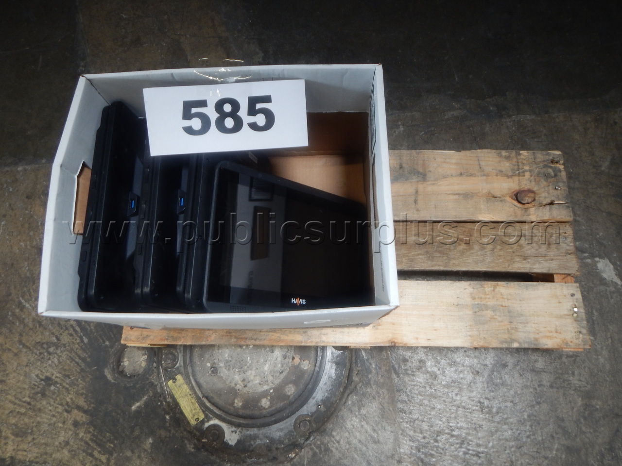 Lot 585 - (7) Havis Monitors — photo 1