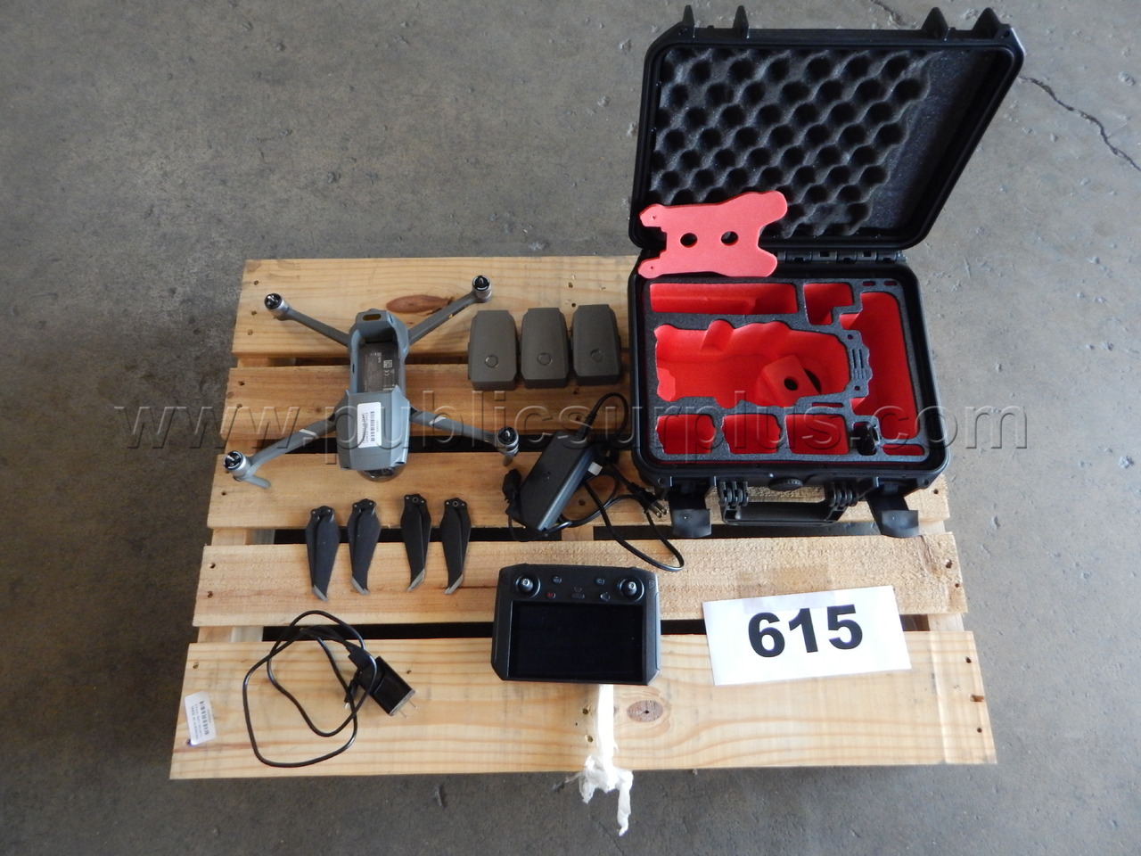 Lot 615 - (1) Mavik 2 Drone — photo 1