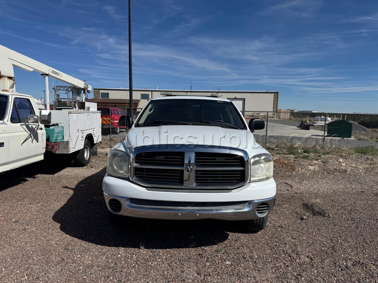 2007 Dodge 1500 4x4 — photo 1