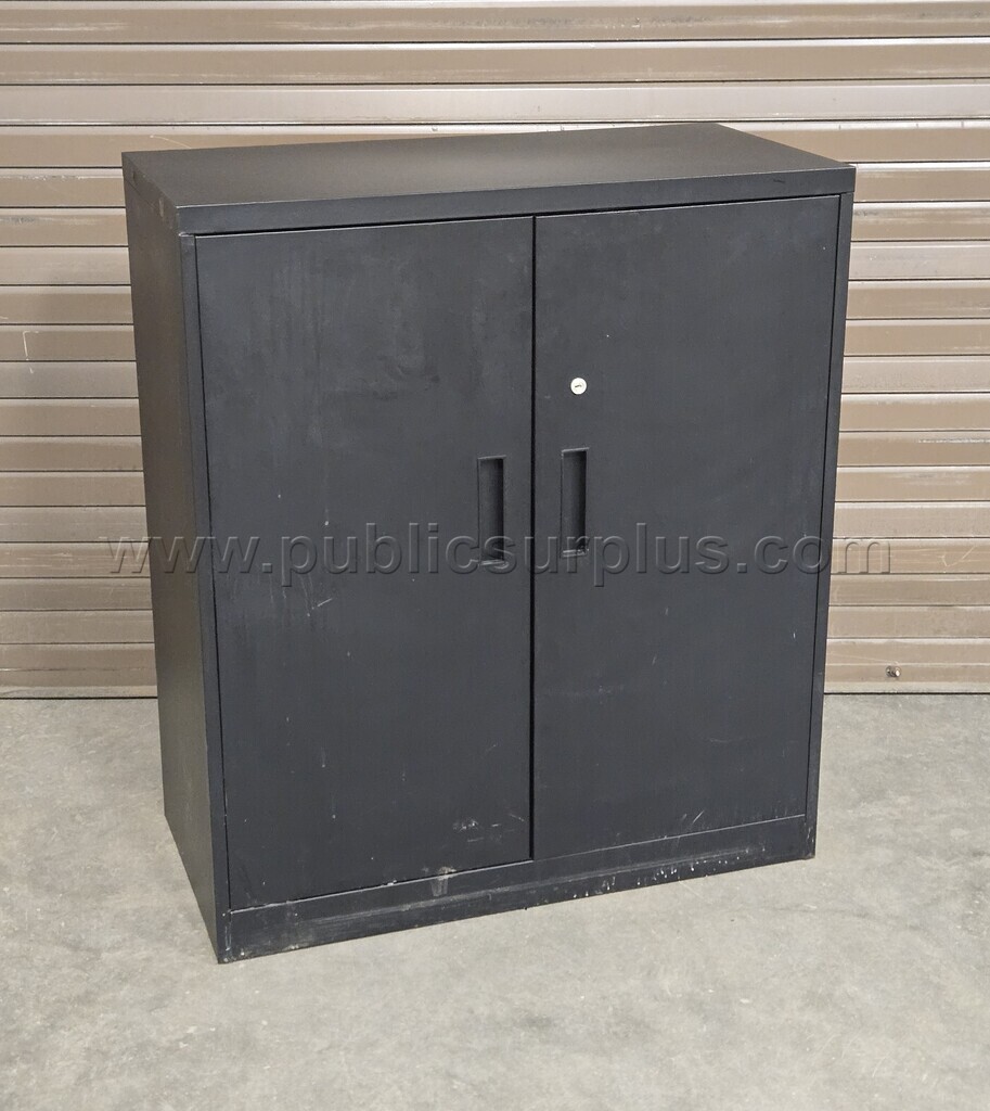 Metal Cabinet — photo 1