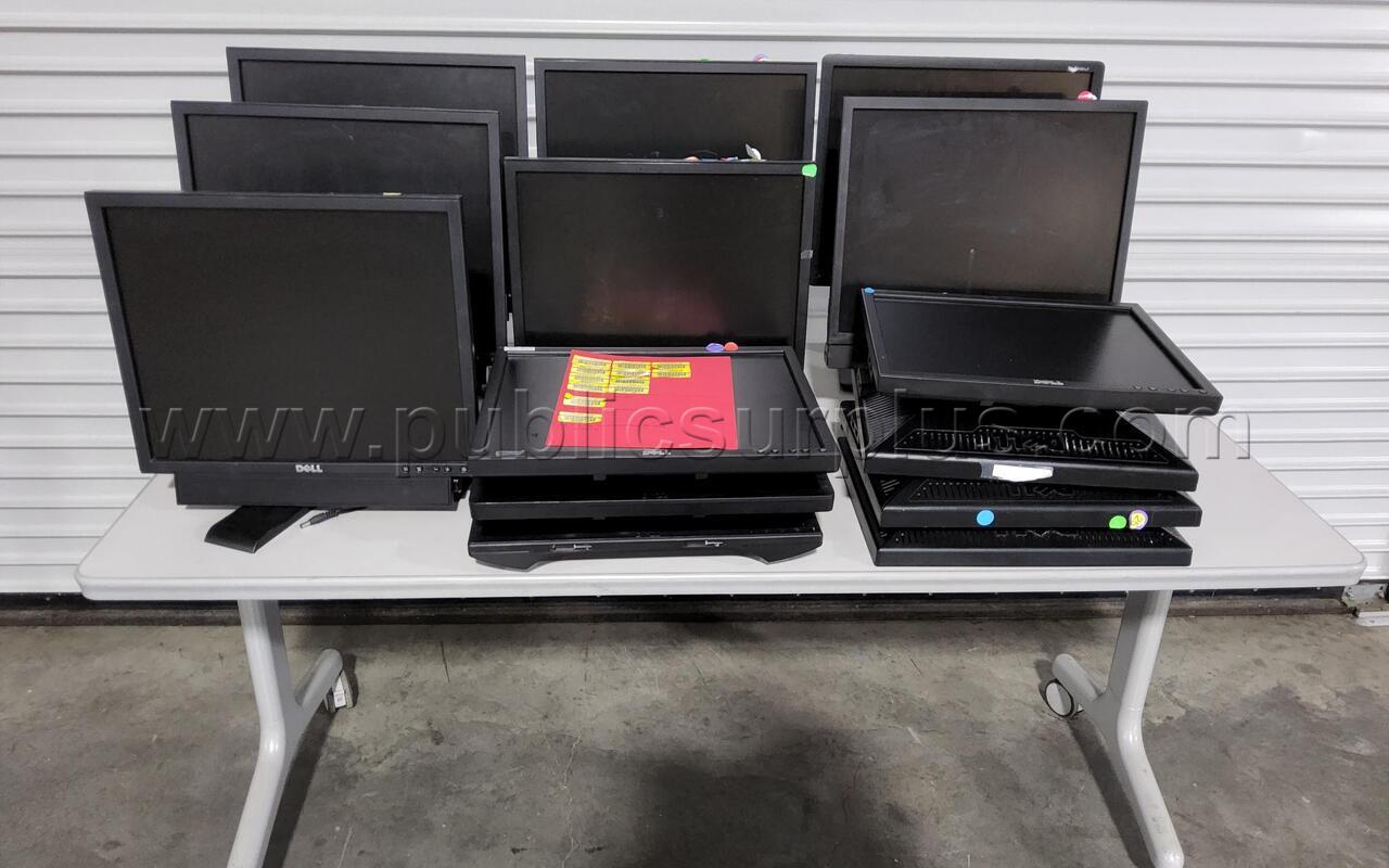 LOT OF 14 VARIOUS DELL MONITORS — photo 1