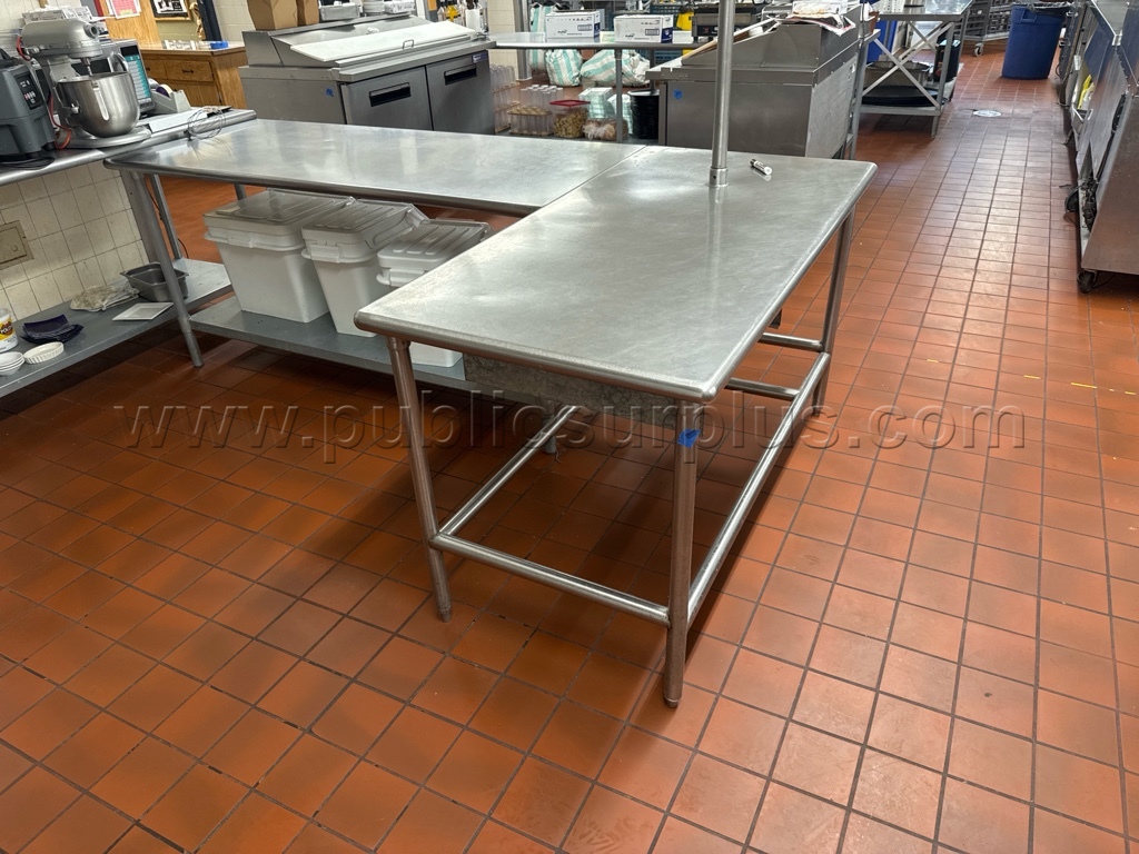 Prep Table - Lot F — photo 1