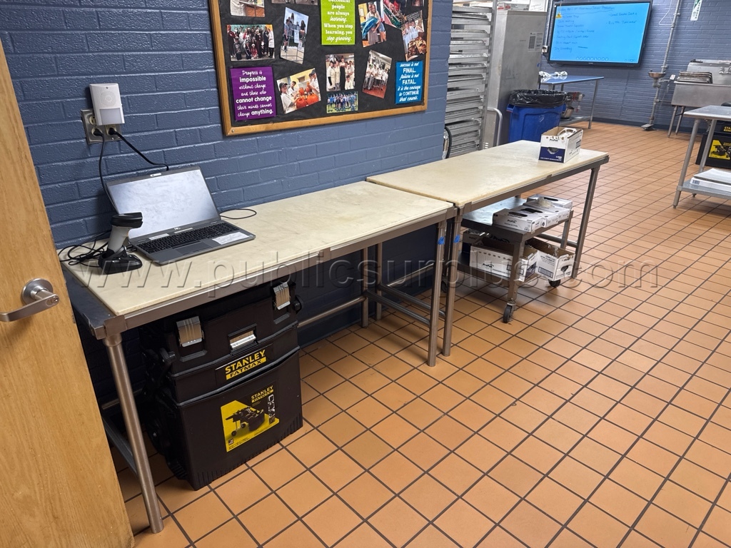 2 Prep Tables - OO — photo 1