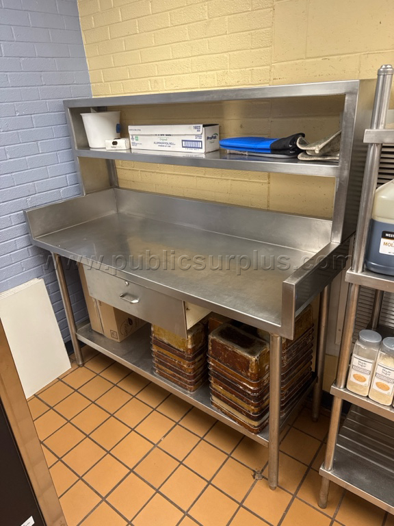 Prep Table - Lot 1 — photo 1