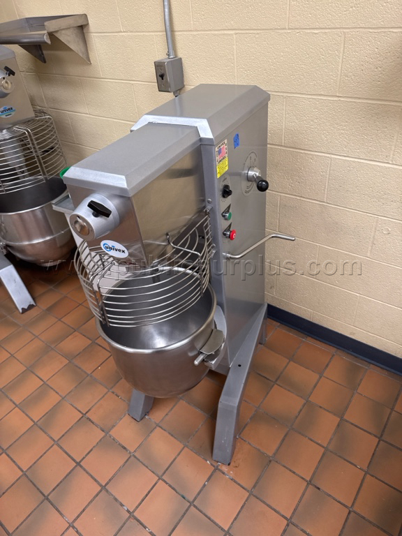 Univex Mixer - Lot 7 — photo 1