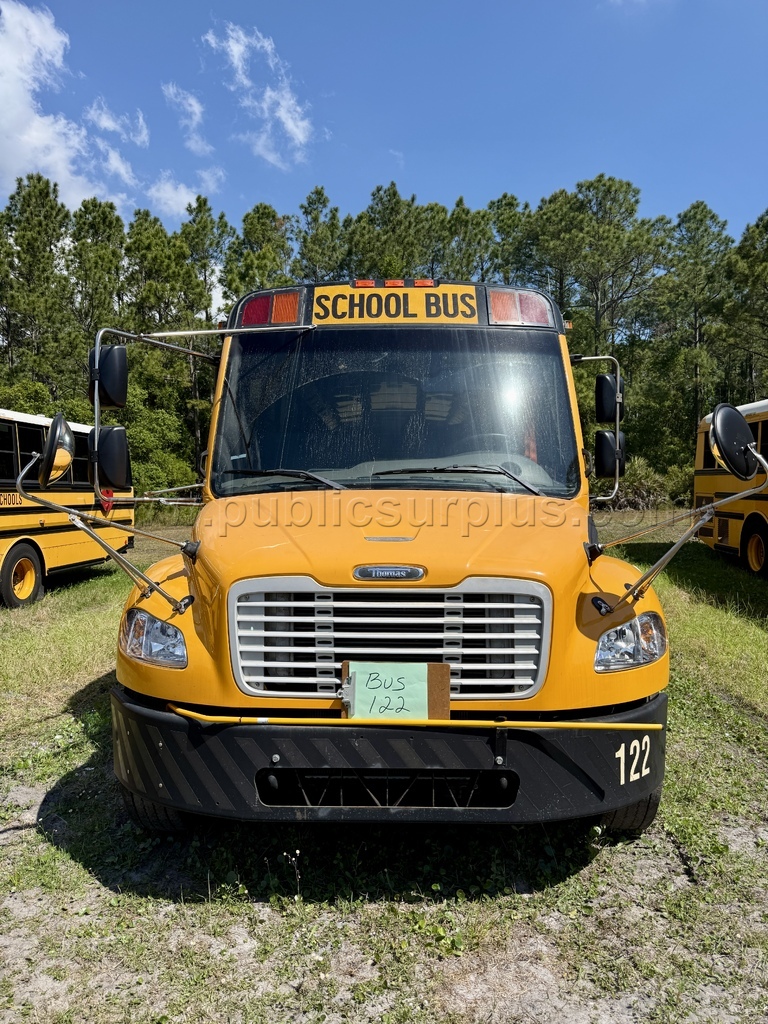 Bus #122 — photo 1