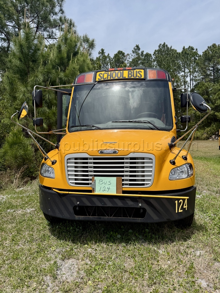 Bus #124 — photo 1